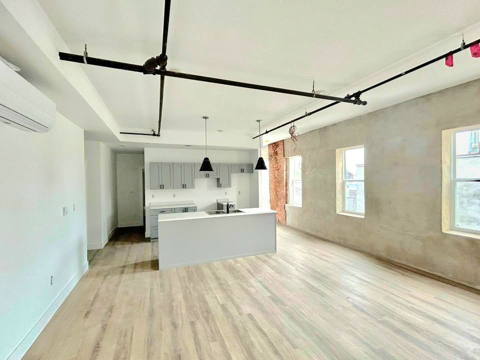 304-199 Union 304 Street, Saint John, NB, E2L 1A9