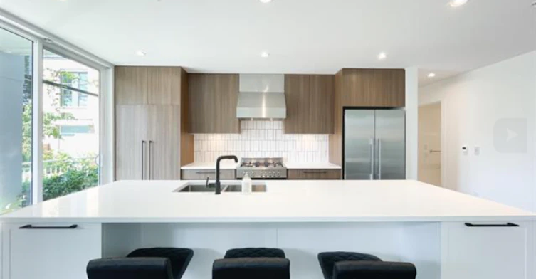 6933 Cambie Street, Vancouver, BC, V6P 3H4 - 14