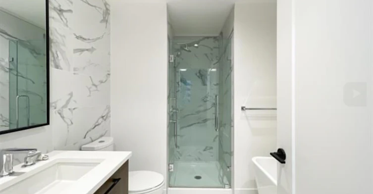 6933 Cambie Street, Vancouver, BC, V6P 3H4 - 7