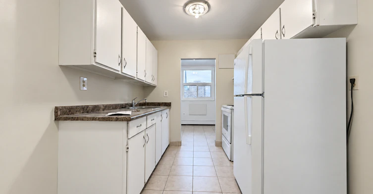 504-200 London Road, Sarnia, ON, N7T 7S9 - 9