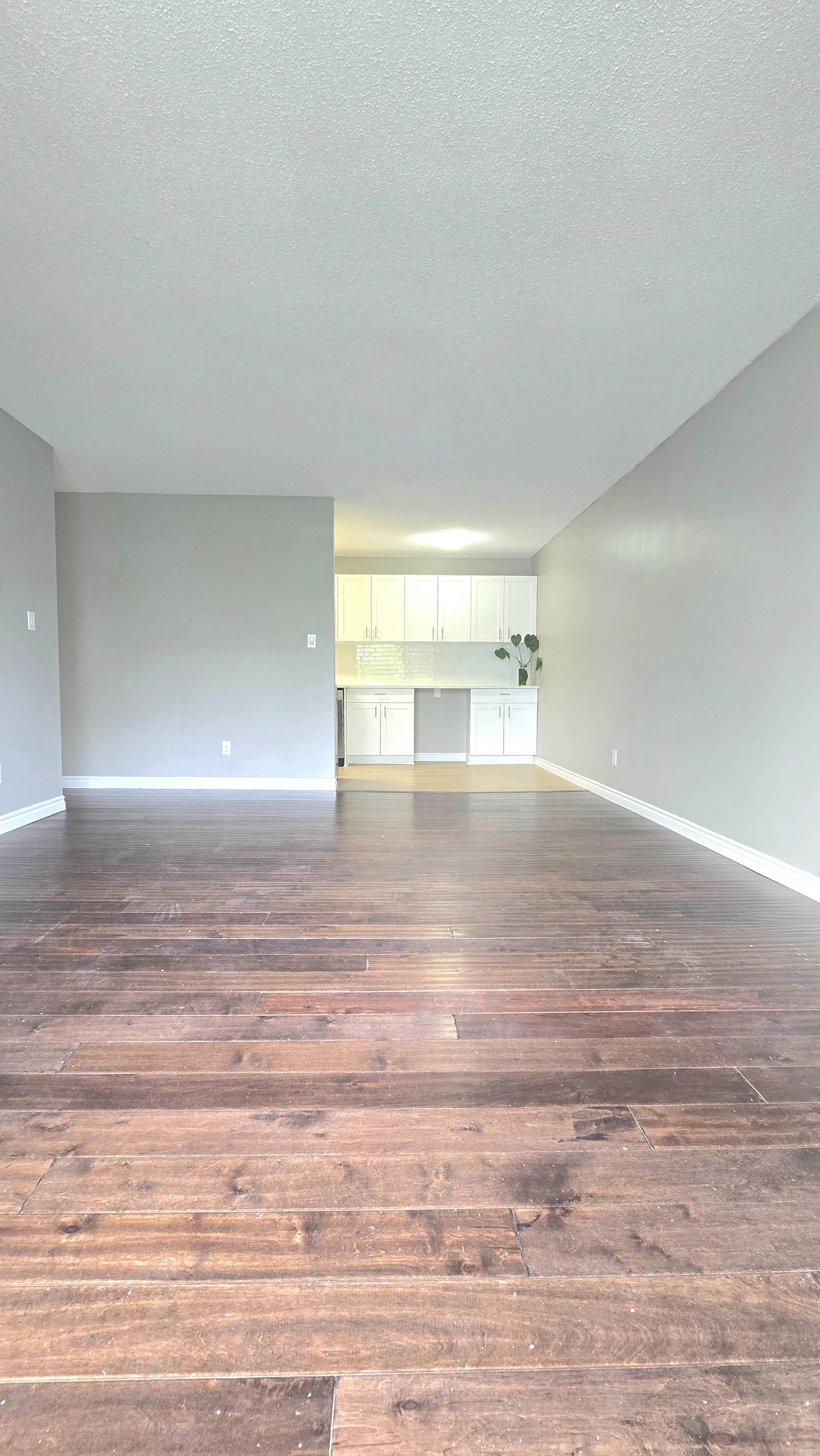 301-1448 Fir Street, Surrey, BC, V4B 4B4 - 8