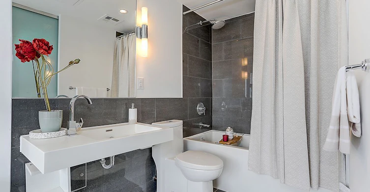 1308-70 Distillery Lane, Toronto, ON, M5A 0E3 - 20