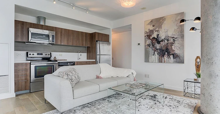 1308-70 Distillery Lane, Toronto, ON, M5A 0E3
