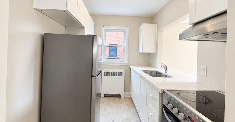 4-85 East Avenue South, Hamilton, ON, L8N 2T5 - 4