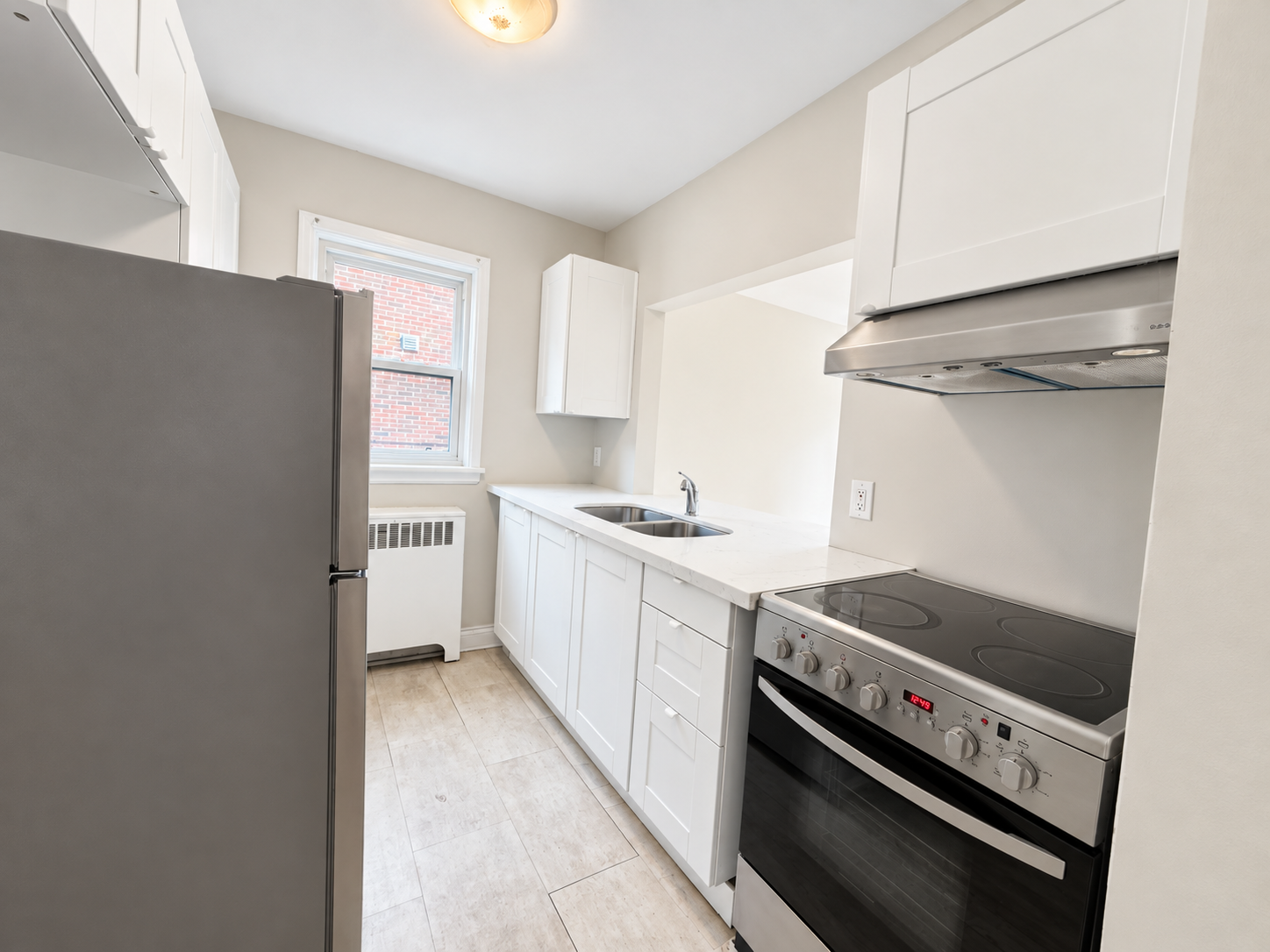 4-85 East Avenue South, Hamilton, ON, L8N 2T5
