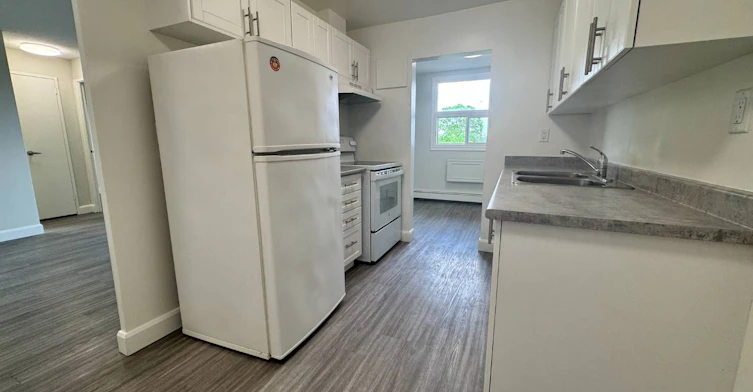 200 London Road, Sarnia, ON, N7T 7S9