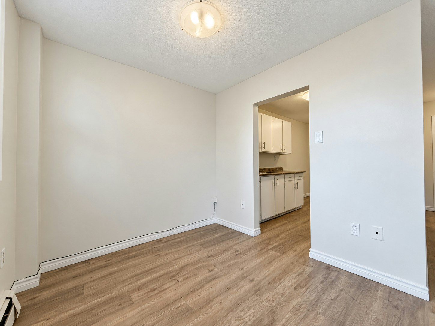 303-200 London Road, Sarnia, ON, N7T 7S9 - 4
