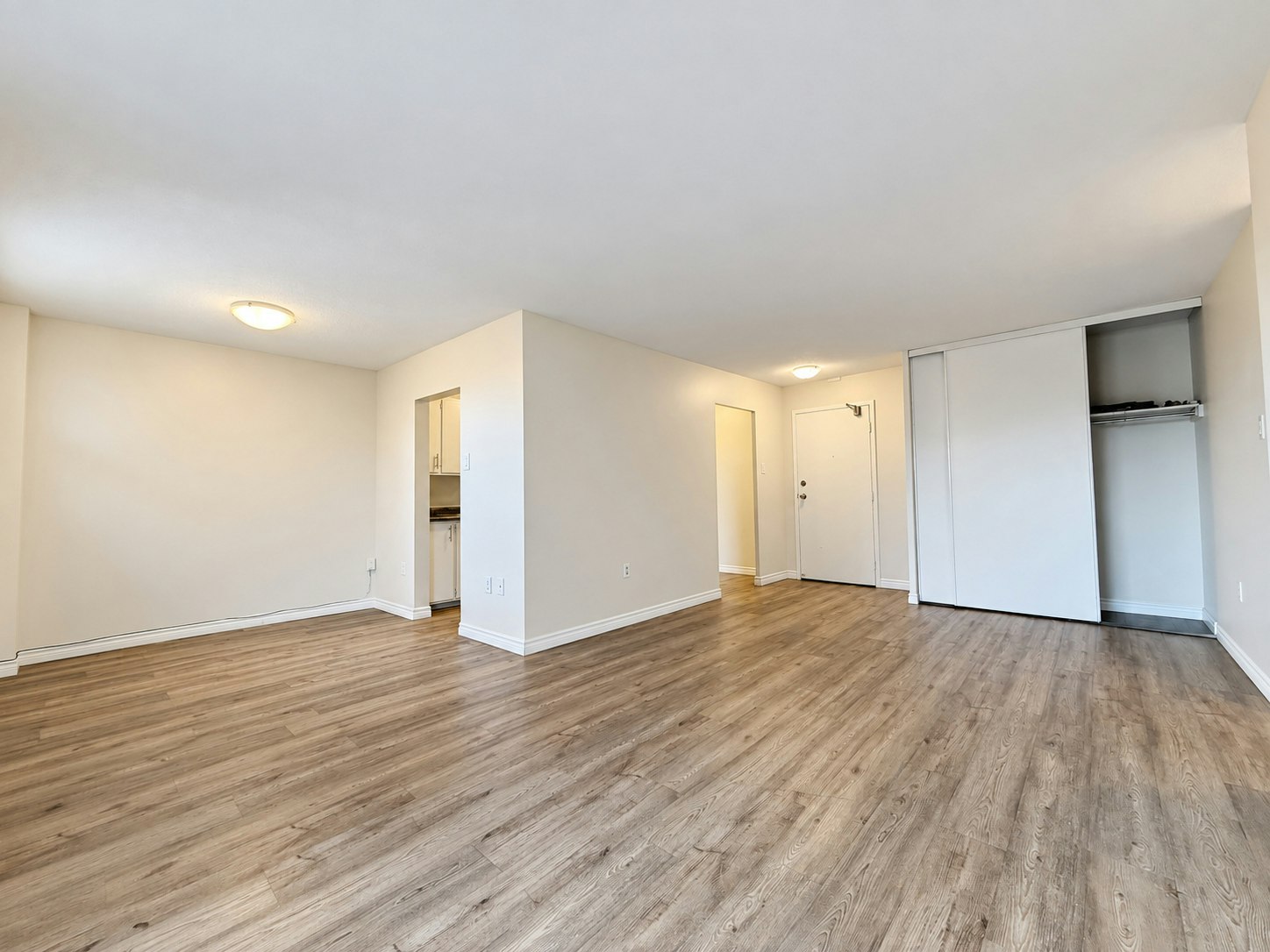 303-200 London Road, Sarnia, ON, N7T 7S9 - 2