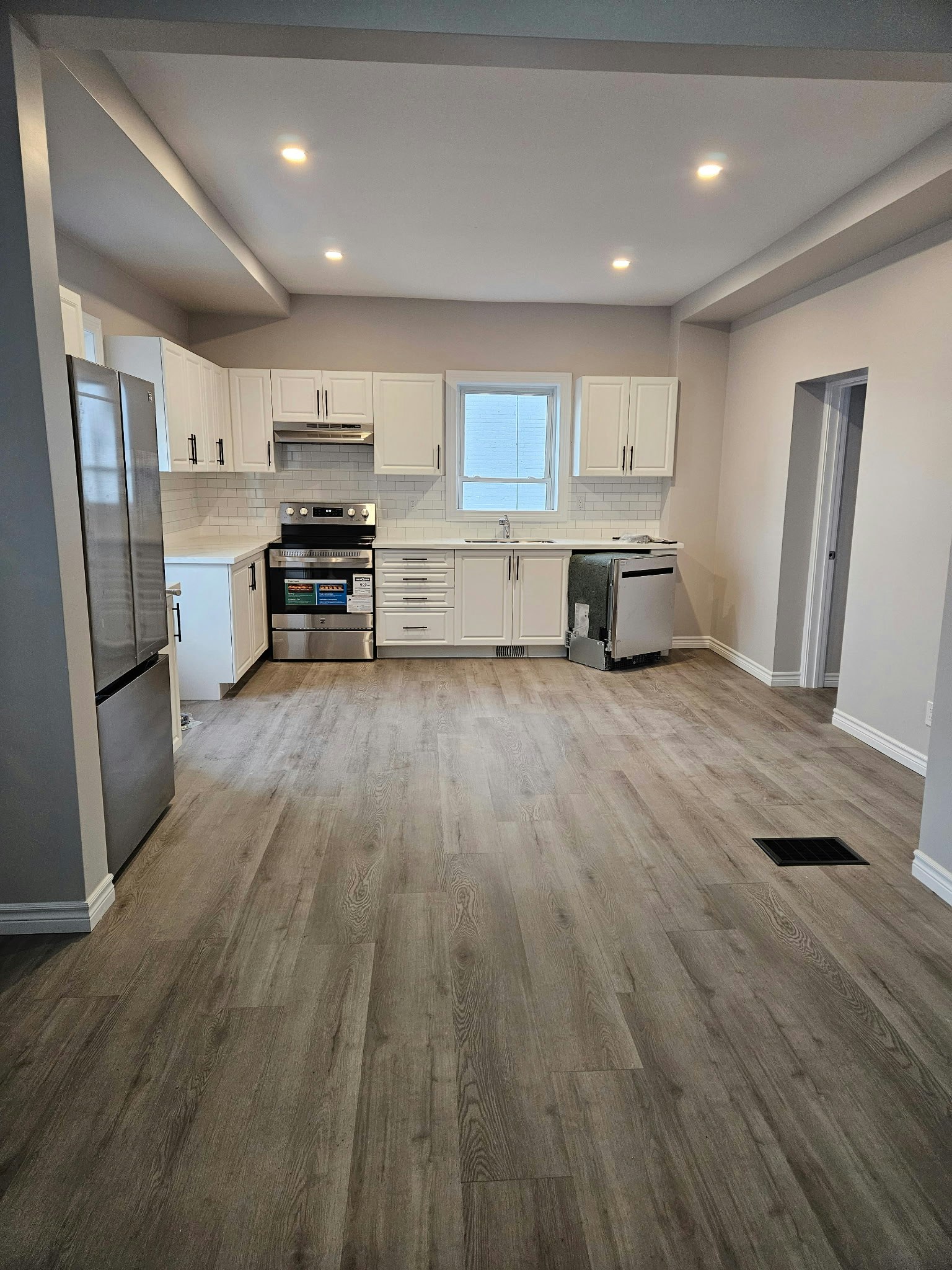 263 Bethune Street, Peterborough, ON, K9J 3L5