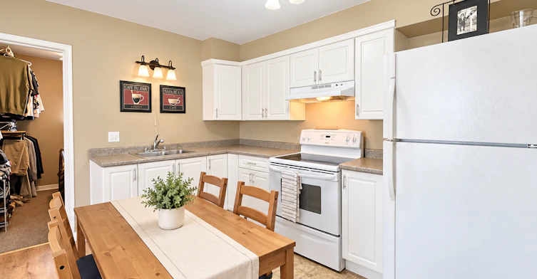 Unit 3-51 Eastchester Avenue, St. Catharines, ON, L2P 2Y6 - 7