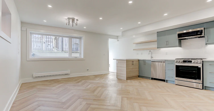 BSMT-71 Livingstone Avenue, Toronto, ON, M6E 2L7 - 2