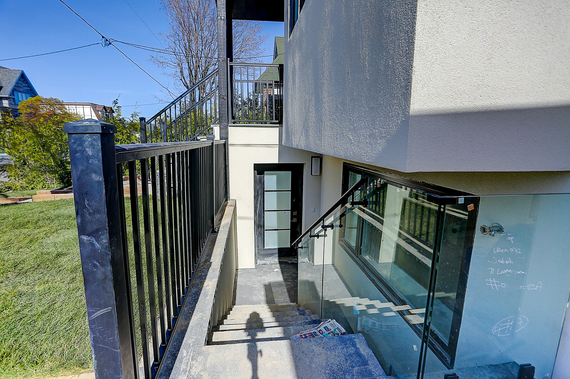 BSMT-71 Livingstone Avenue, Toronto, ON, M6E 2L7 - 20