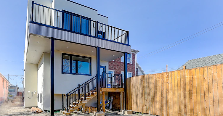 BSMT-71 Livingstone Avenue, Toronto, ON, M6E 2L7 - 21