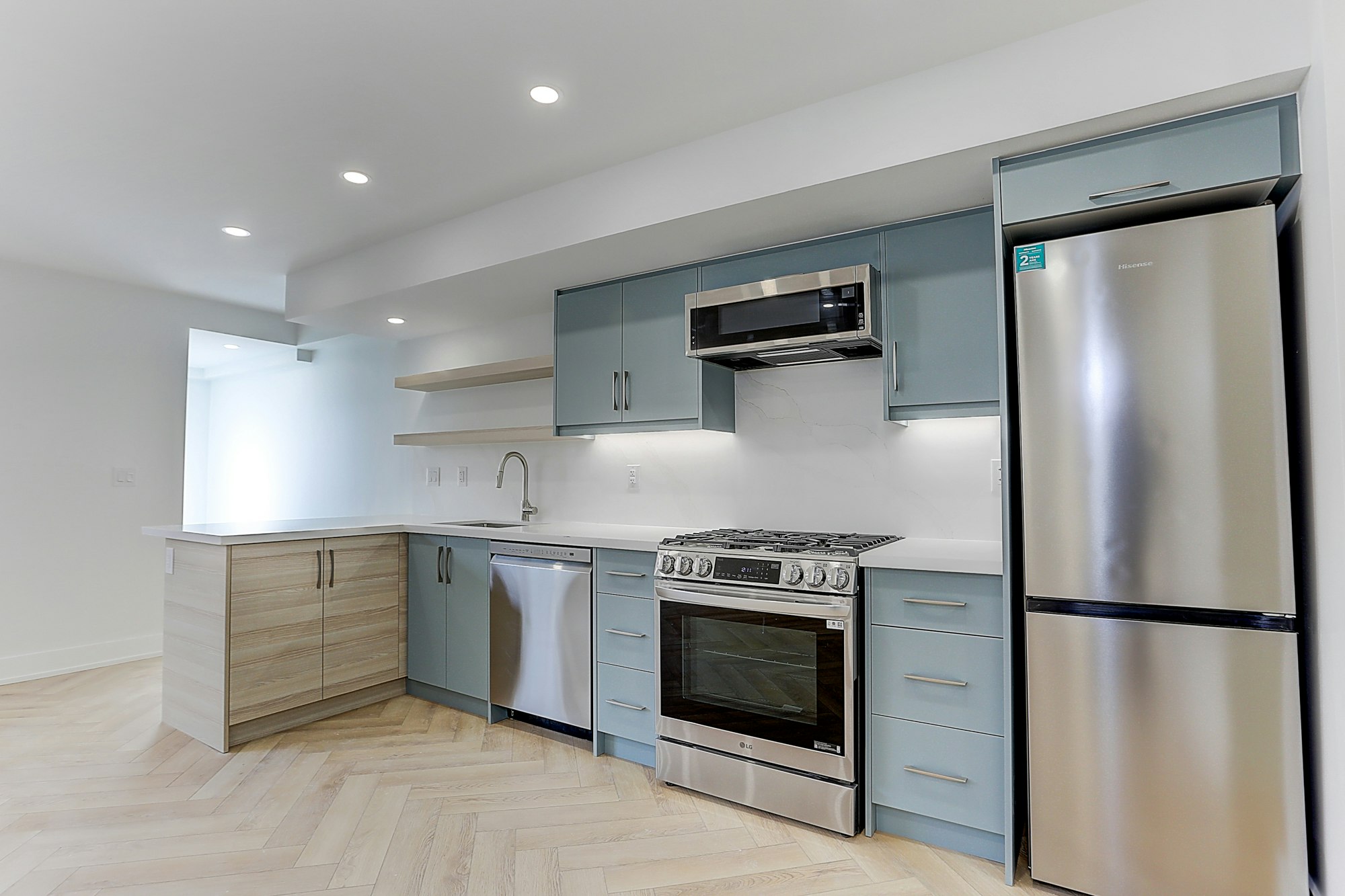 BSMT-71 Livingstone Avenue, Toronto, ON, M6E 2L7 - 4