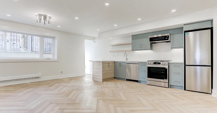 BSMT-71 Livingstone Avenue, Toronto, ON, M6E 2L7