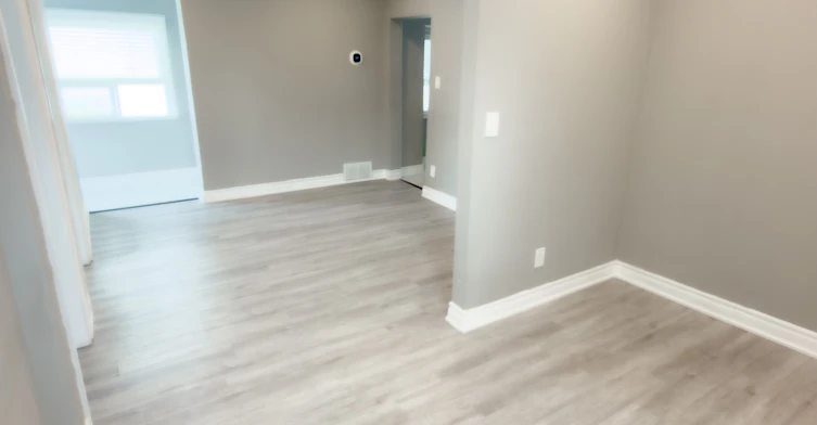 Main-9 Albright Avenue, Toronto, ON, M8W 1W9 - 8