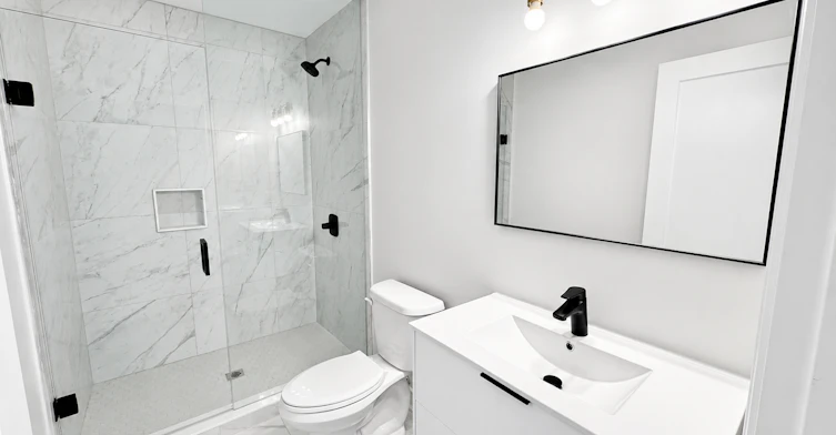 1127 Main Street E, Hamilton, ON, L8M 1P2 - 14