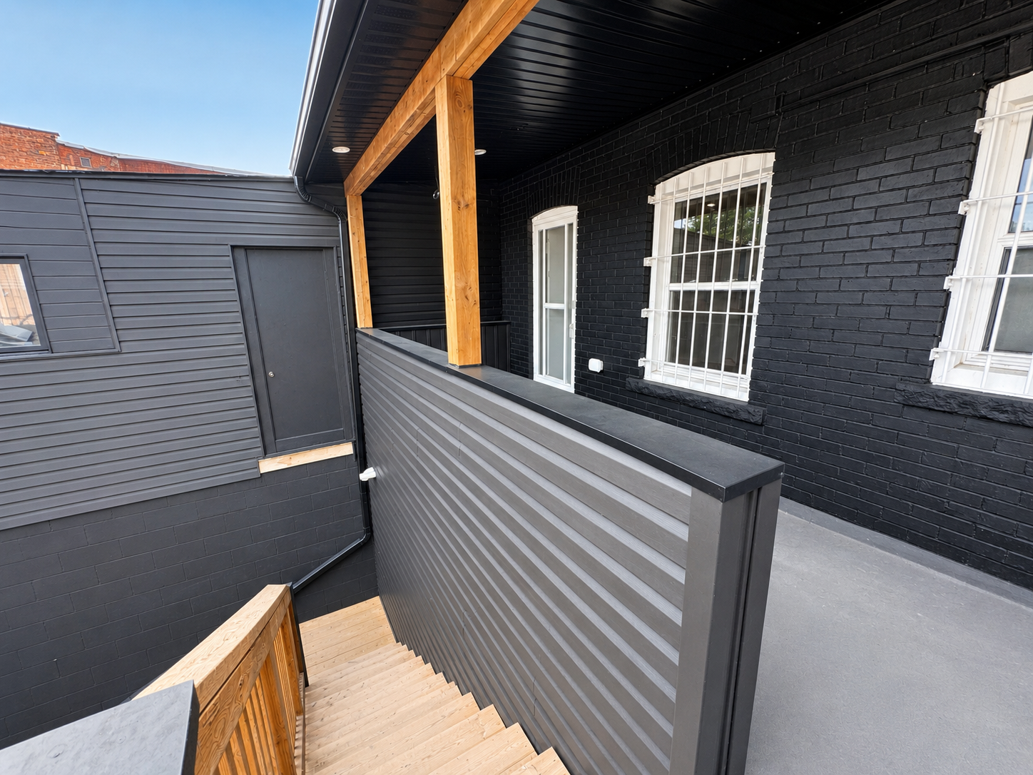1127 Main Street E, Hamilton, ON, L8M 1P2 - 16