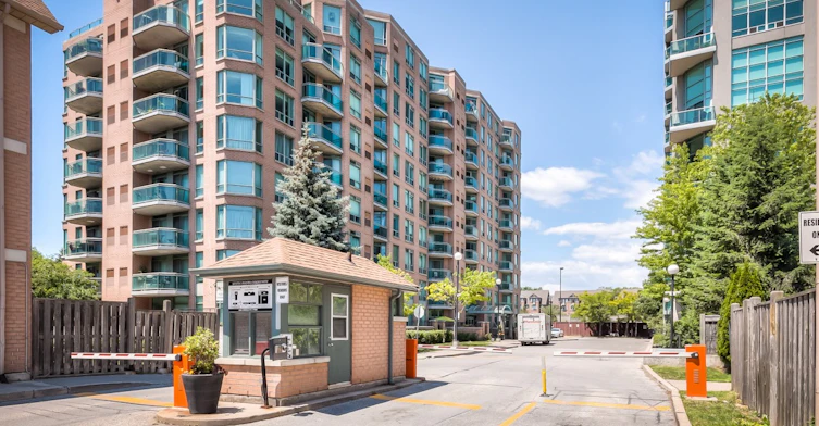 511-190 Manitoba Street, Toronto, ON, M8Y 3Y8 - 24