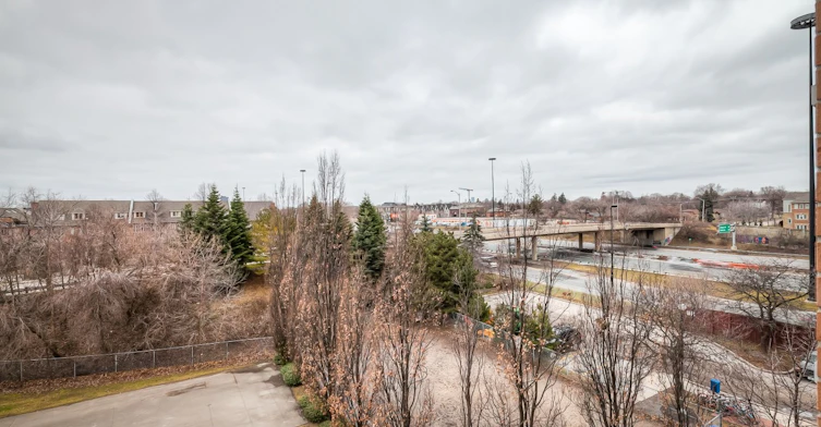 511-190 Manitoba Street, Toronto, ON, M8Y 3Y8 - 17
