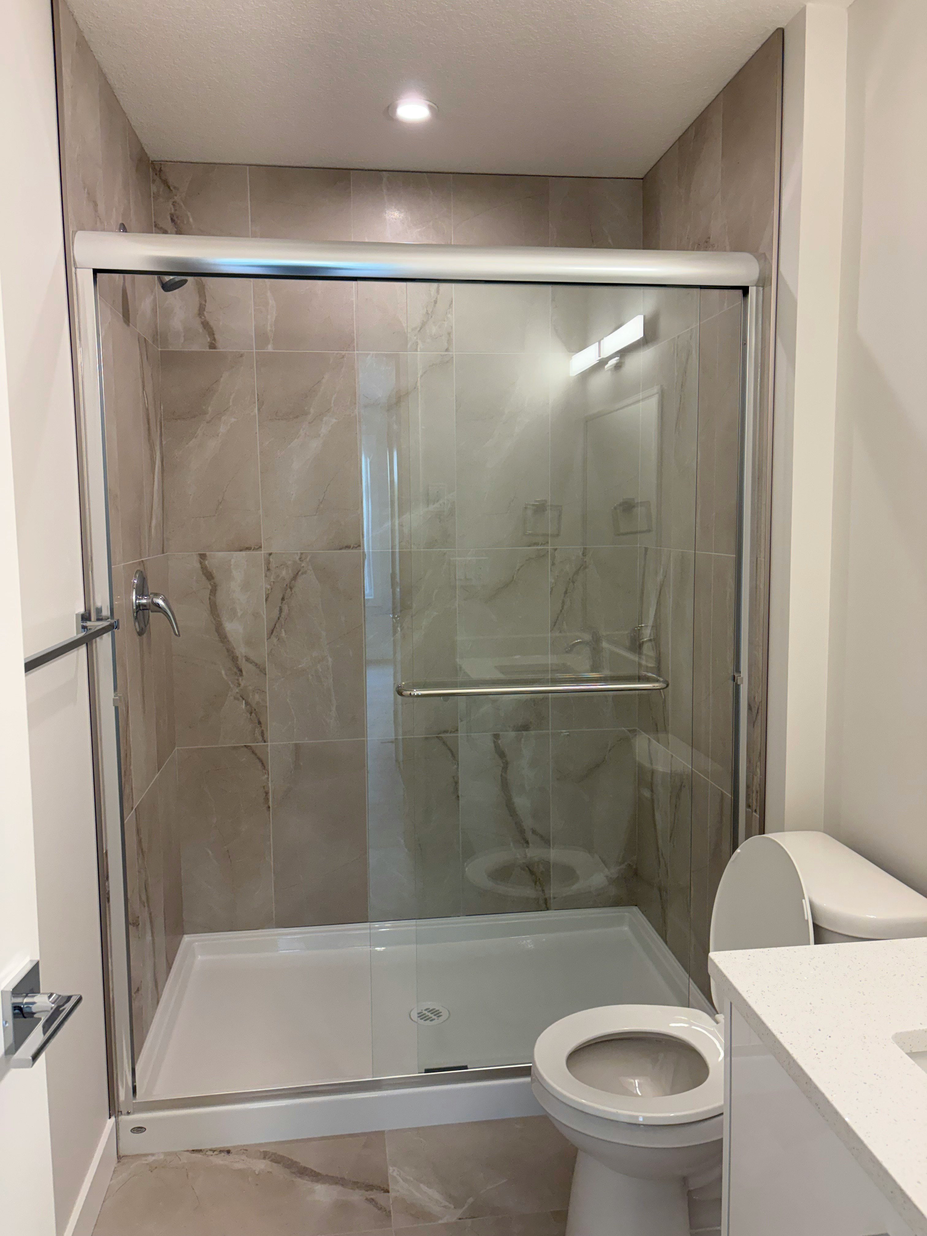 12026 102 Street Northwest, Edmonton, AB, T5G 2G7 - 9