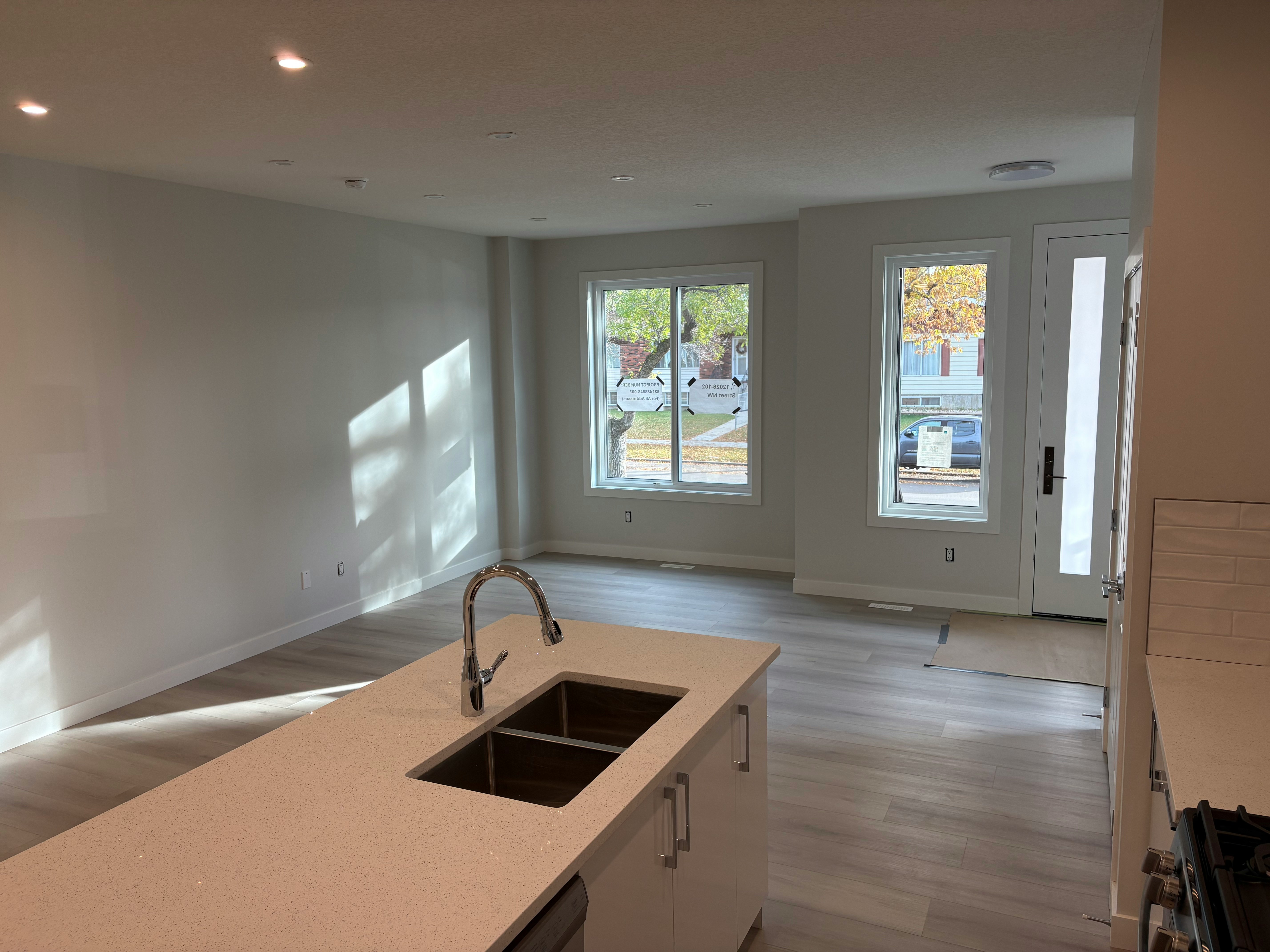 12026 102 Street Northwest, Edmonton, AB, T5G 2G7