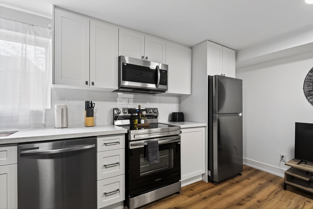 1-610 King Street E, Hamilton, ON, L8N 1E2 - 8