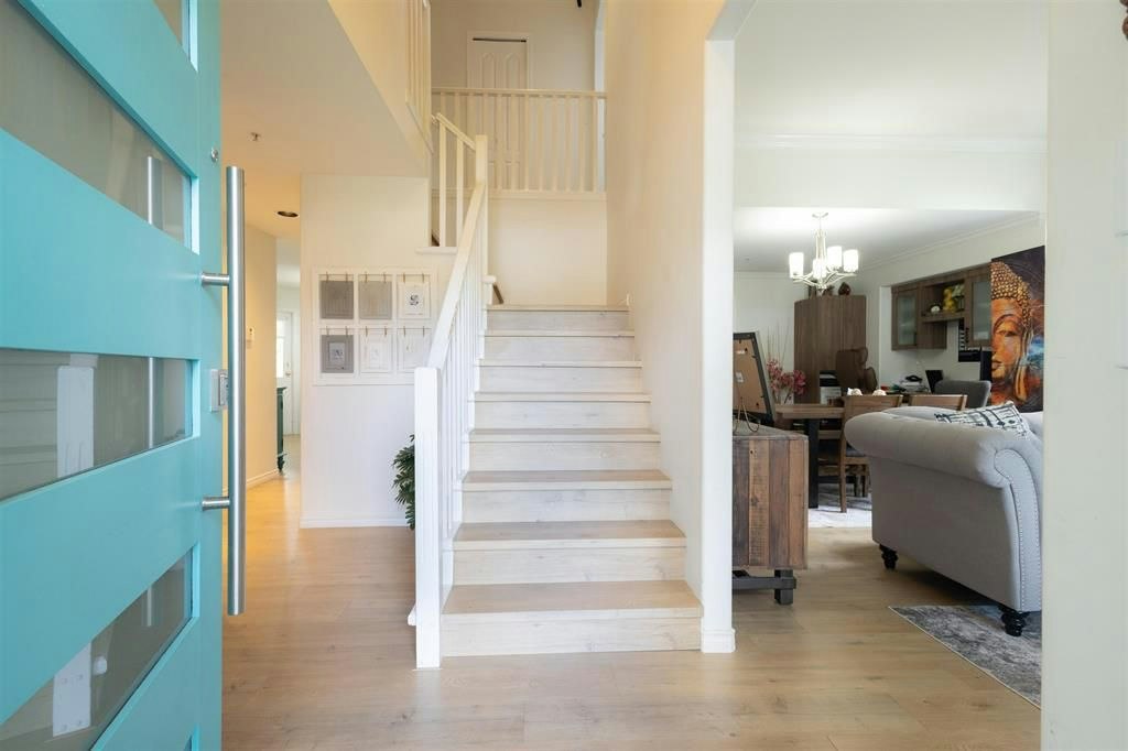 6739 178b Street, Surrey, BC, V3S 9E1 - 2