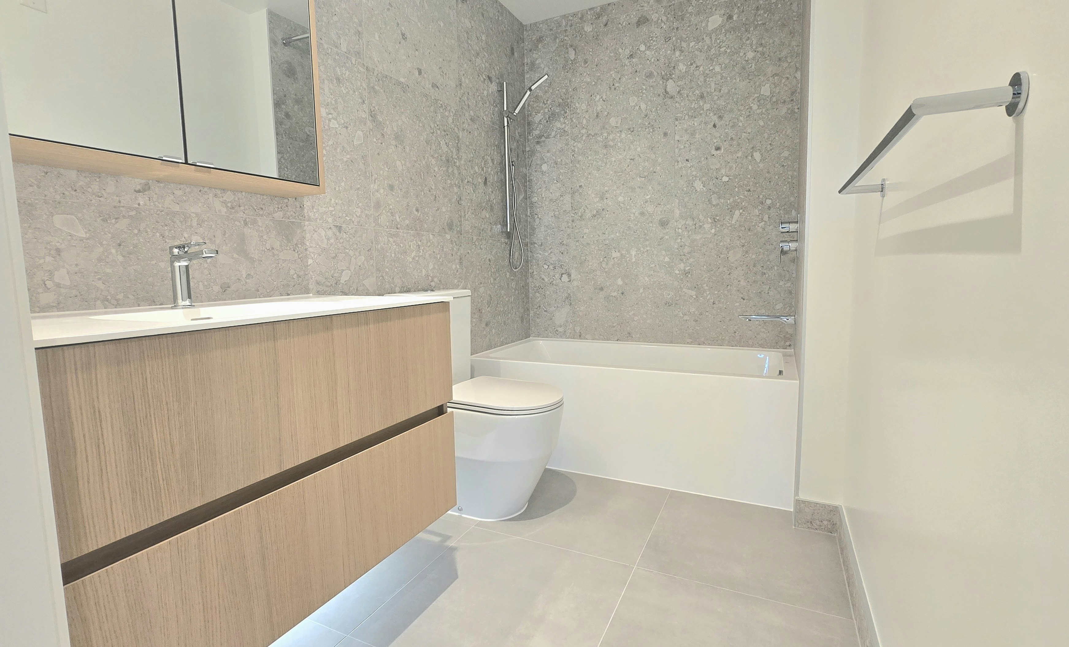 1530 west 6th, Vancouver, BC, V6J 1R2 - 19