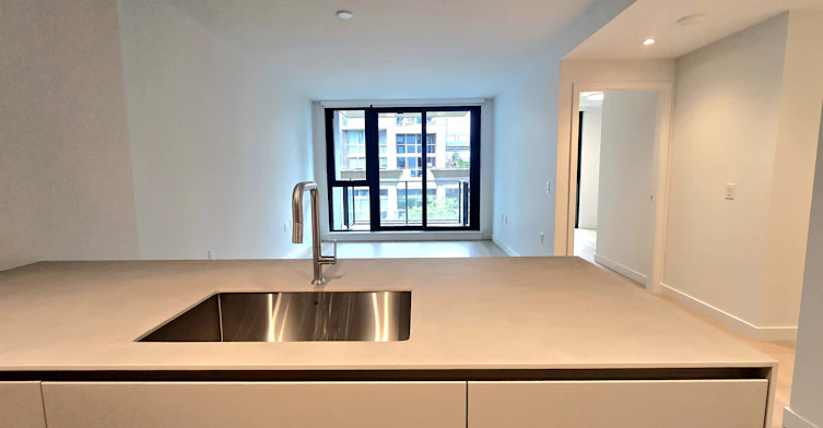 1530 west 6th, Vancouver, BC, V6J 1R2 - 24