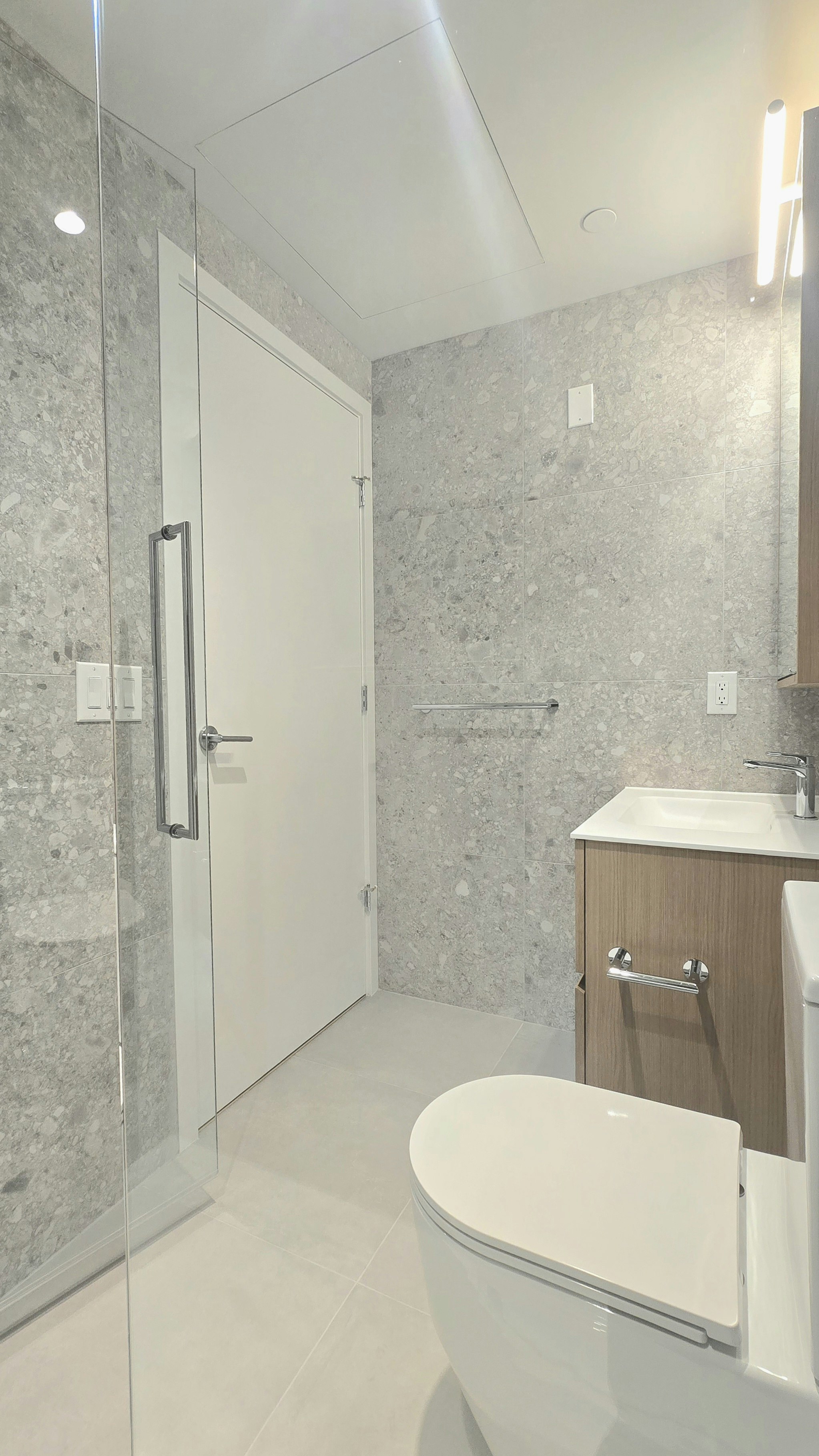 1530 west 6th, Vancouver, BC, V6J 1R2 - 14