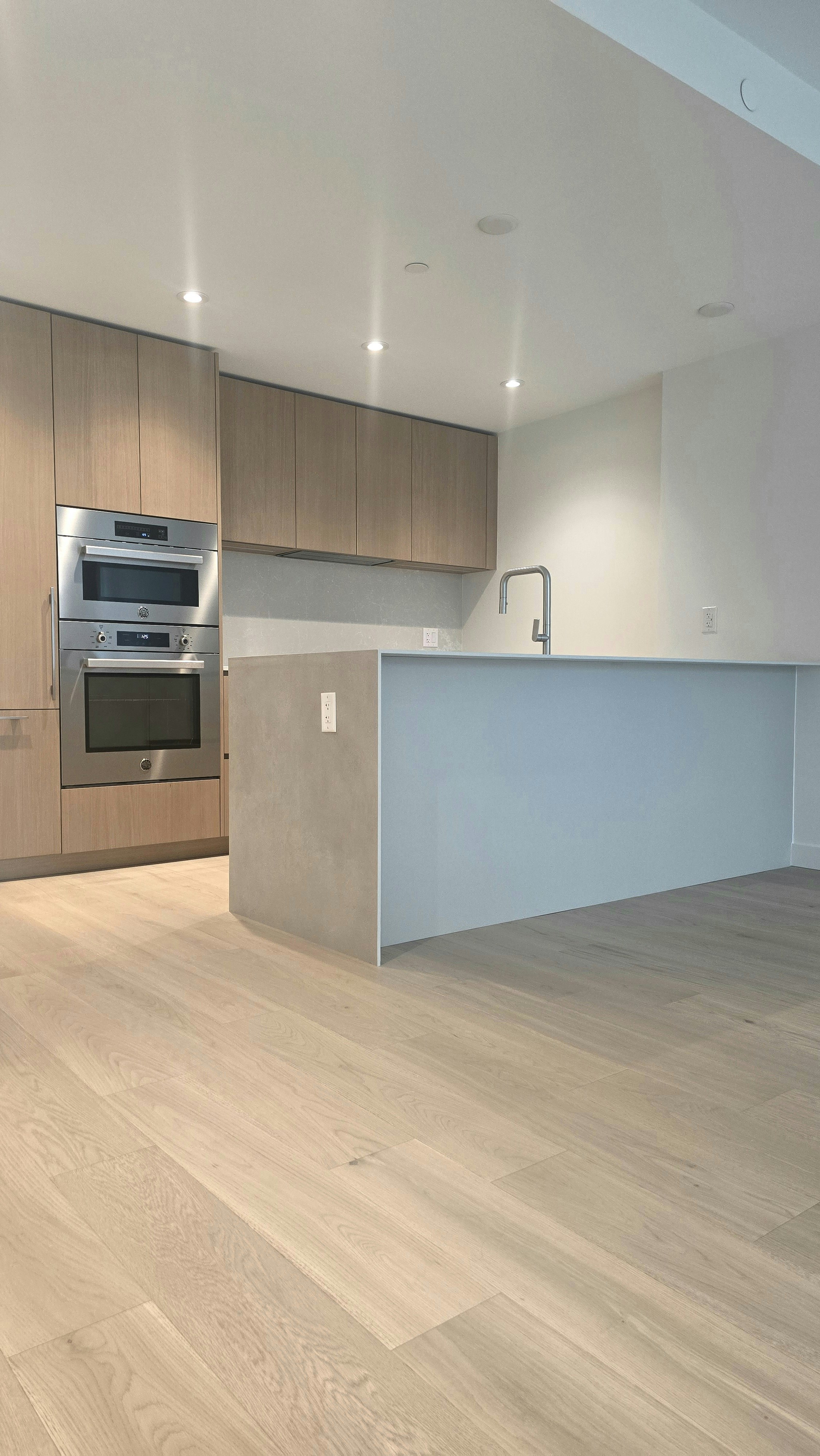 1530 west 6th, Vancouver, BC, V6J 1R2 - 21