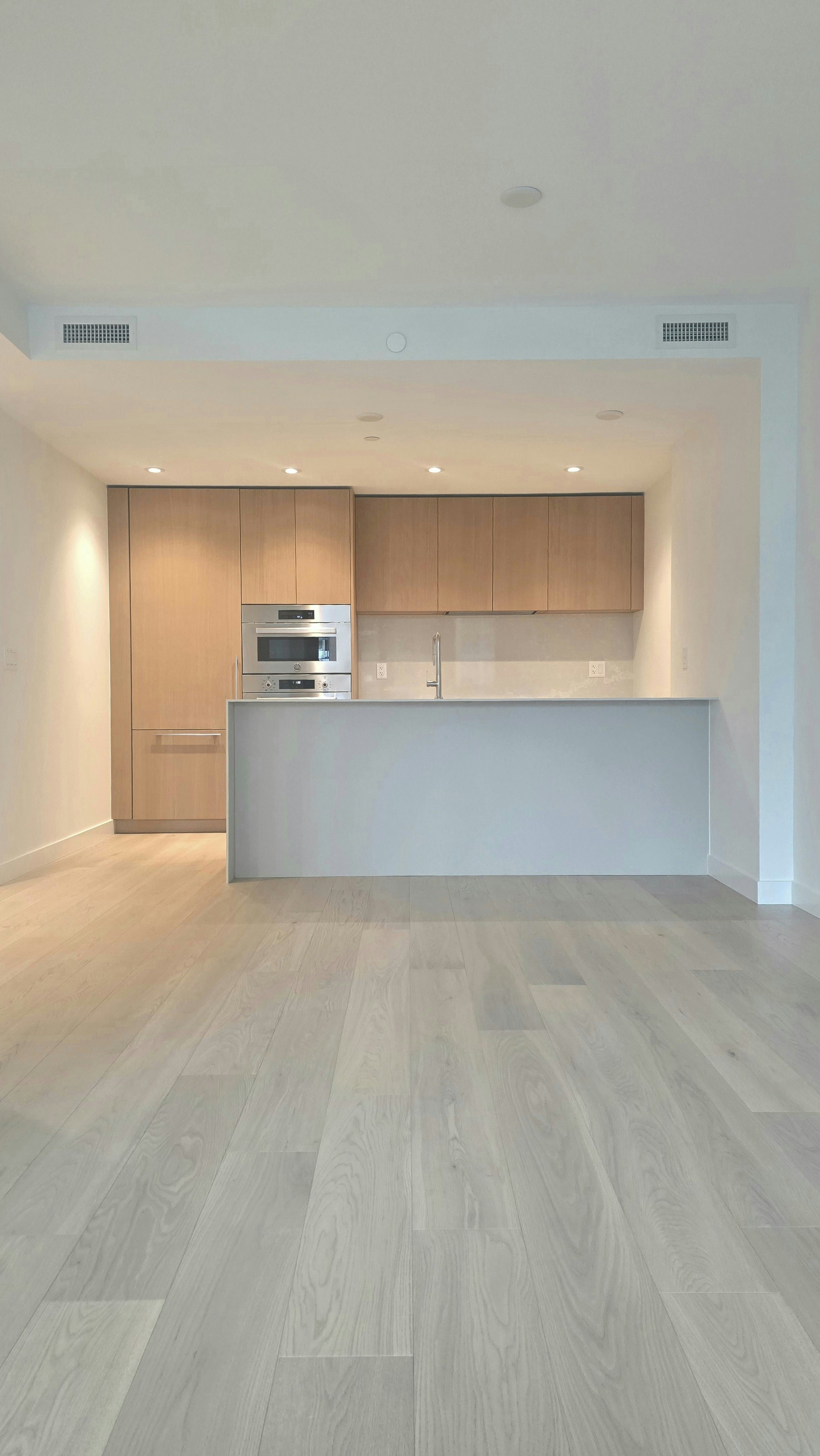 1530 west 6th, Vancouver, BC, V6J 1R2