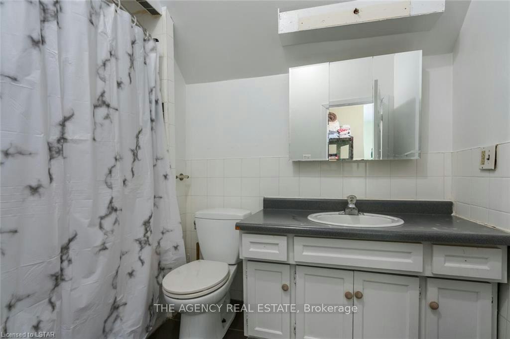 1050 Frances Street, London, ON, N5W 2L7 - 12