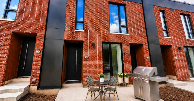 43 Everett Common, St. Catharines, ON, L2P 2G3 - 3