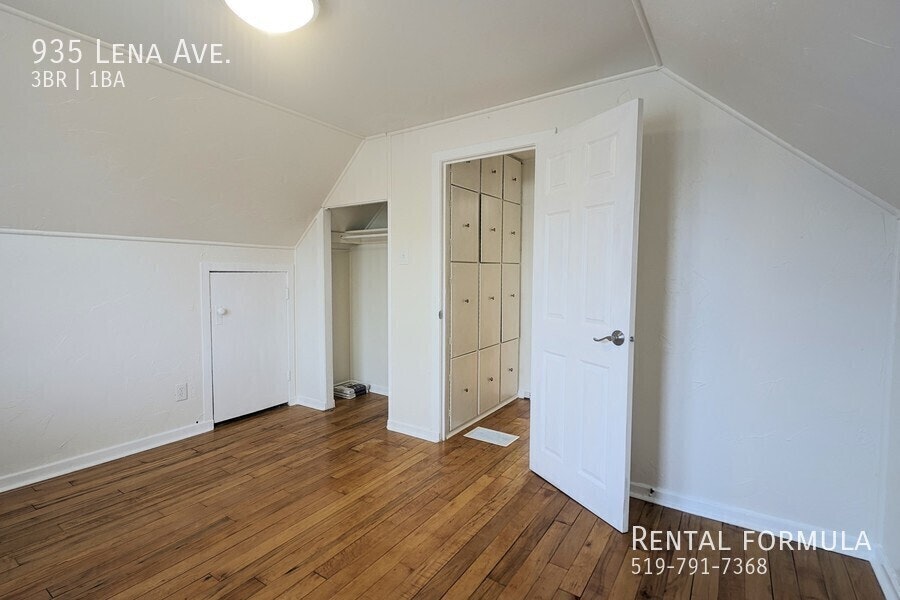 935 Lena Avenue, Windsor, ON, N9C 3K1 - 16