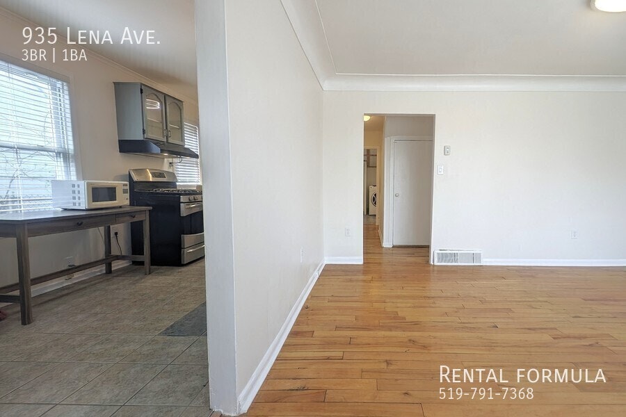 935 Lena Avenue, Windsor, ON, N9C 3K1 - 5