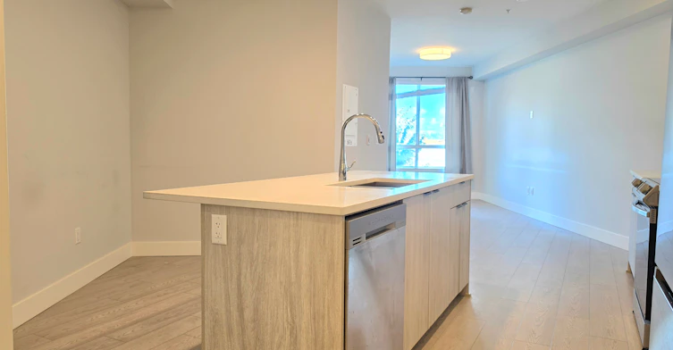 209-20360 Logan Avenue, Langley, BC, V3A 0P5 - 2