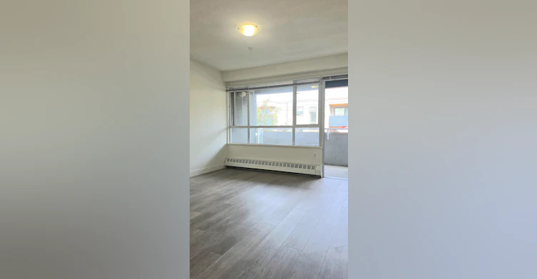 313-2475 West 4th Avenue, Vancouver, BC, V6K 1P4 - 3