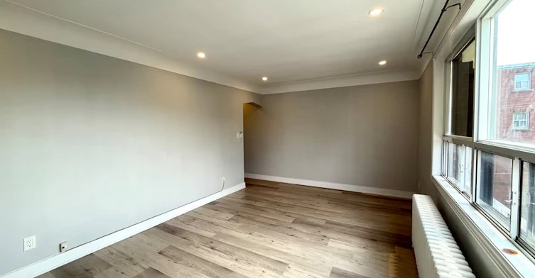 1 35th Street East, Hamilton, ON, L8V 3X5 - 5
