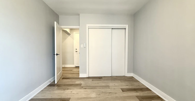 1 35th Street East, Hamilton, ON, L8V 3X5 - 5