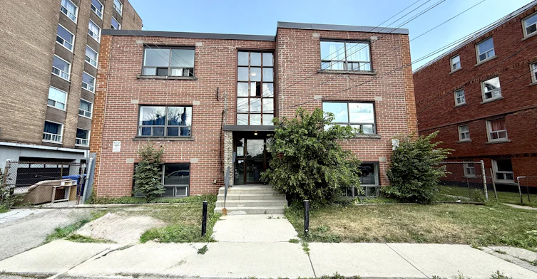1 35th Street East, Hamilton, ON, L8V 3X5