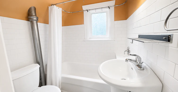 24 Crosthwaite Avenue N, Hamilton, ON, L8H 4T9 - 12