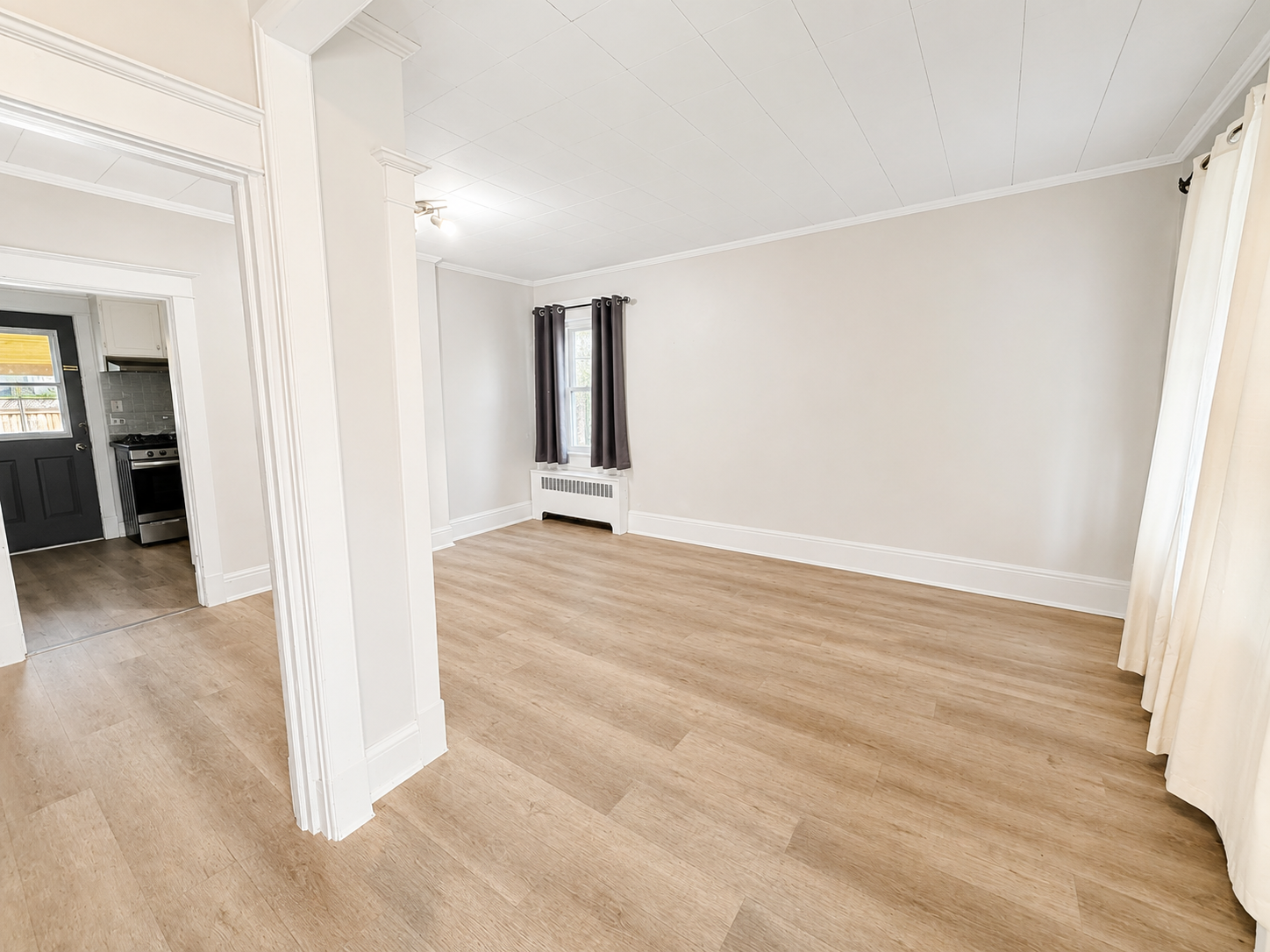 24 Crosthwaite Avenue N, Hamilton, ON, L8H 4T9 - 5