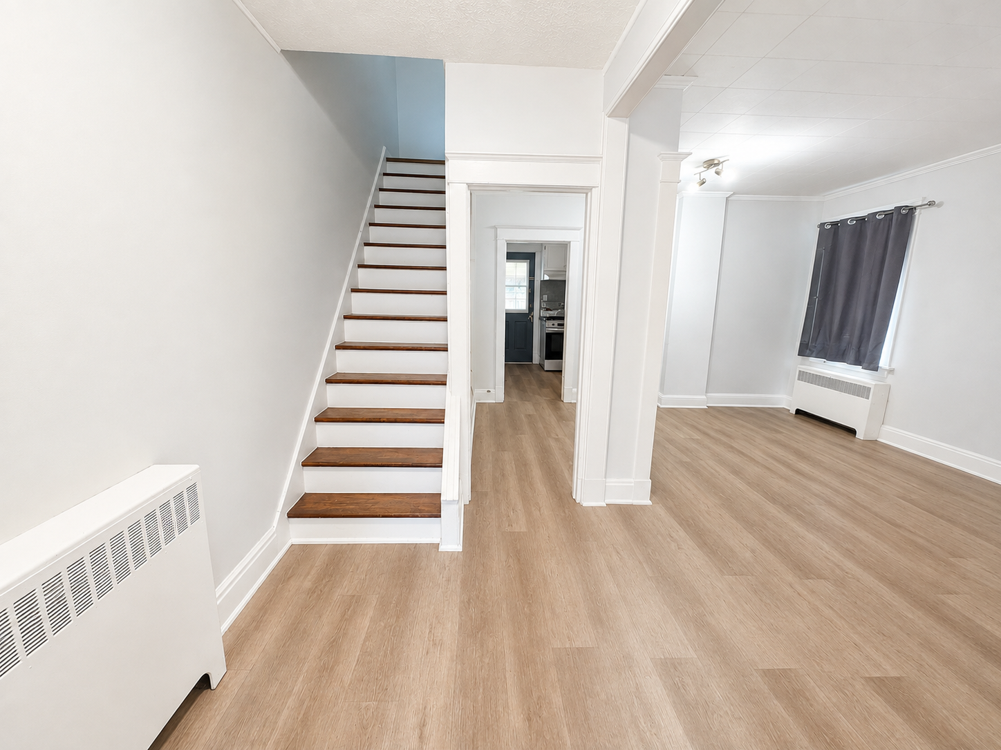 24 Crosthwaite Avenue N, Hamilton, ON, L8H 4T9 - 4