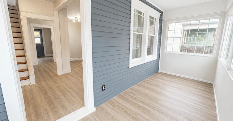 24 Crosthwaite Avenue N, Hamilton, ON, L8H 4T9 - 3