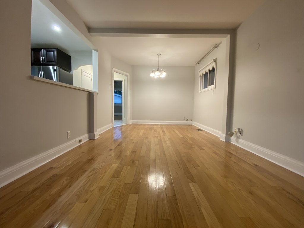 Main-92 Holwood Avenue, Toronto, ON, M6M 1P6 - 9