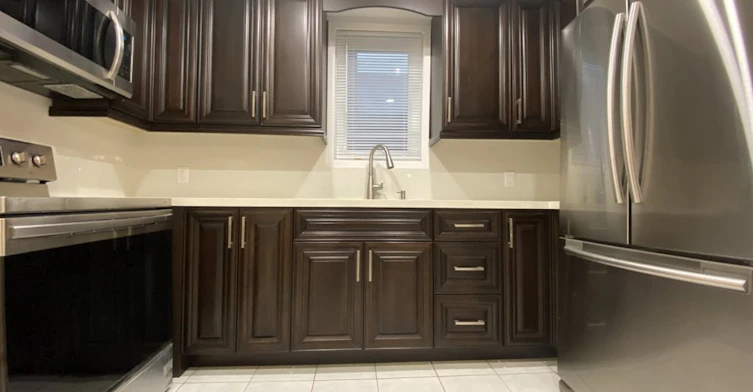 Main-92 Holwood Avenue, Toronto, ON, M6M 1P6 - 3