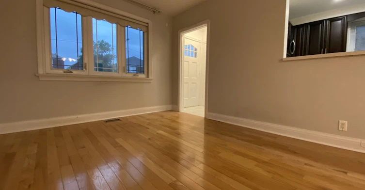 Main-92 Holwood Avenue, Toronto, ON, M6M 1P6 - 6