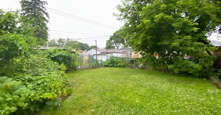Main-92 Holwood Avenue, Toronto, ON, M6M 1P6 - 25